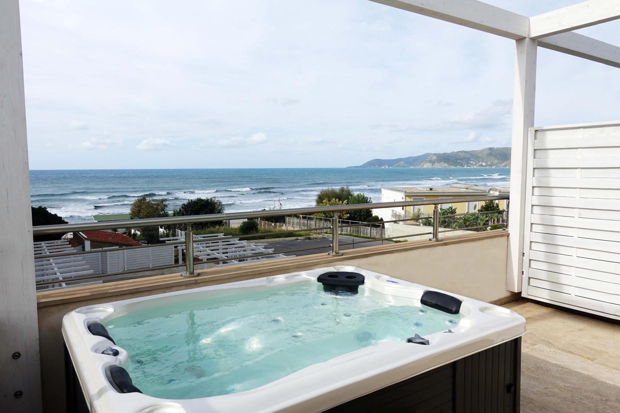 E Il Faro Hotel